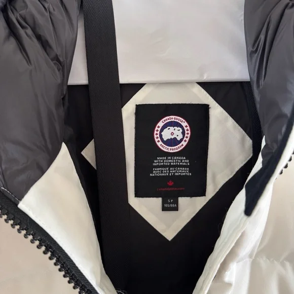 Canada Goose Merritt Parka - Picture 9 of 11
